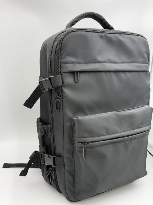 Travel Backpack with vacuum pump